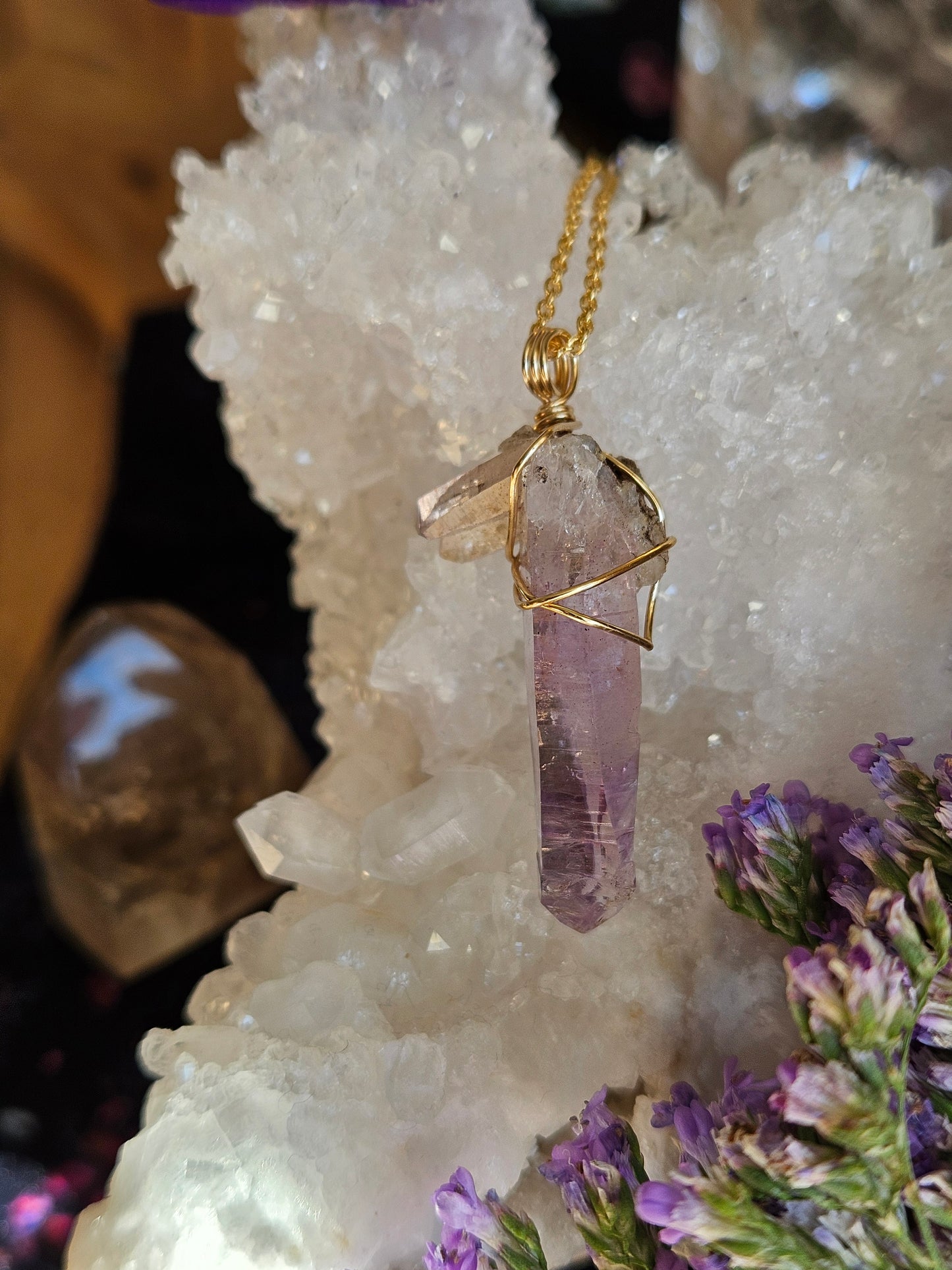 Natürliche Amethyst Spitze , 24Karat gold plattiert, 925 Sterling Silber